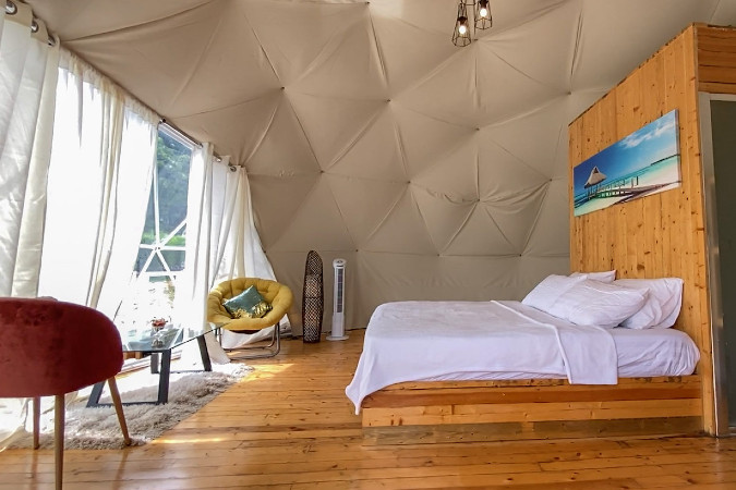 Taglucop Strawberry HIlls Glamping Tent